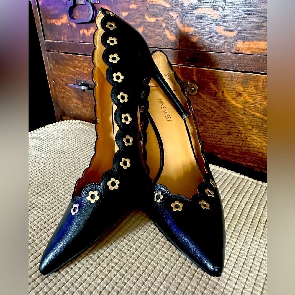 Nine West 4 inch stiletto leather heels size 8.5